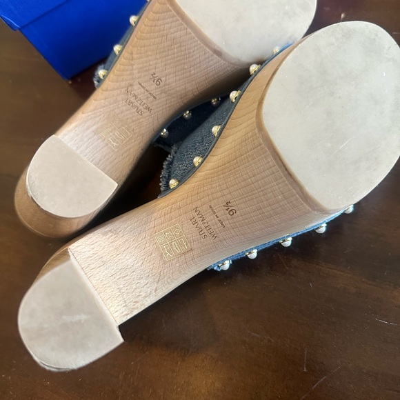 Denim clogs/sandals . - Picture 3 of 7